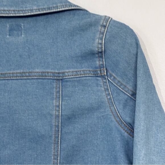 Disney | Girls Lt Wash Blue Denim Elsa Frozen Jean Jacket Snap Closure Size 10 - Picture 4 of 16